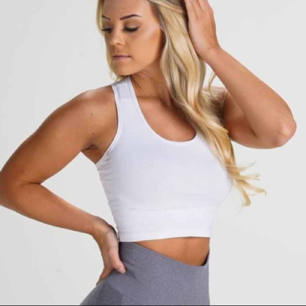 NVGTN og white tank